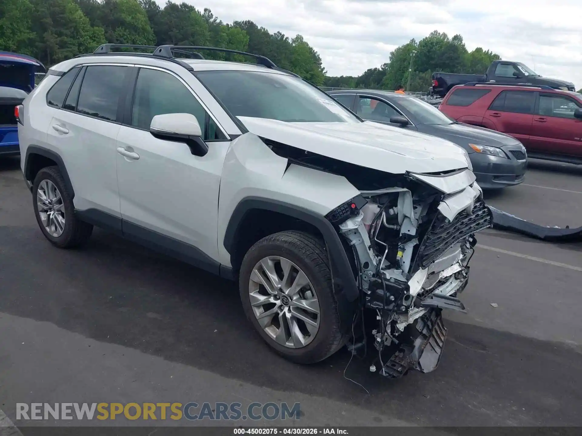 1 Photograph of a damaged car 2T3C1RFV1SW370552 TOYOTA RAV4 2025