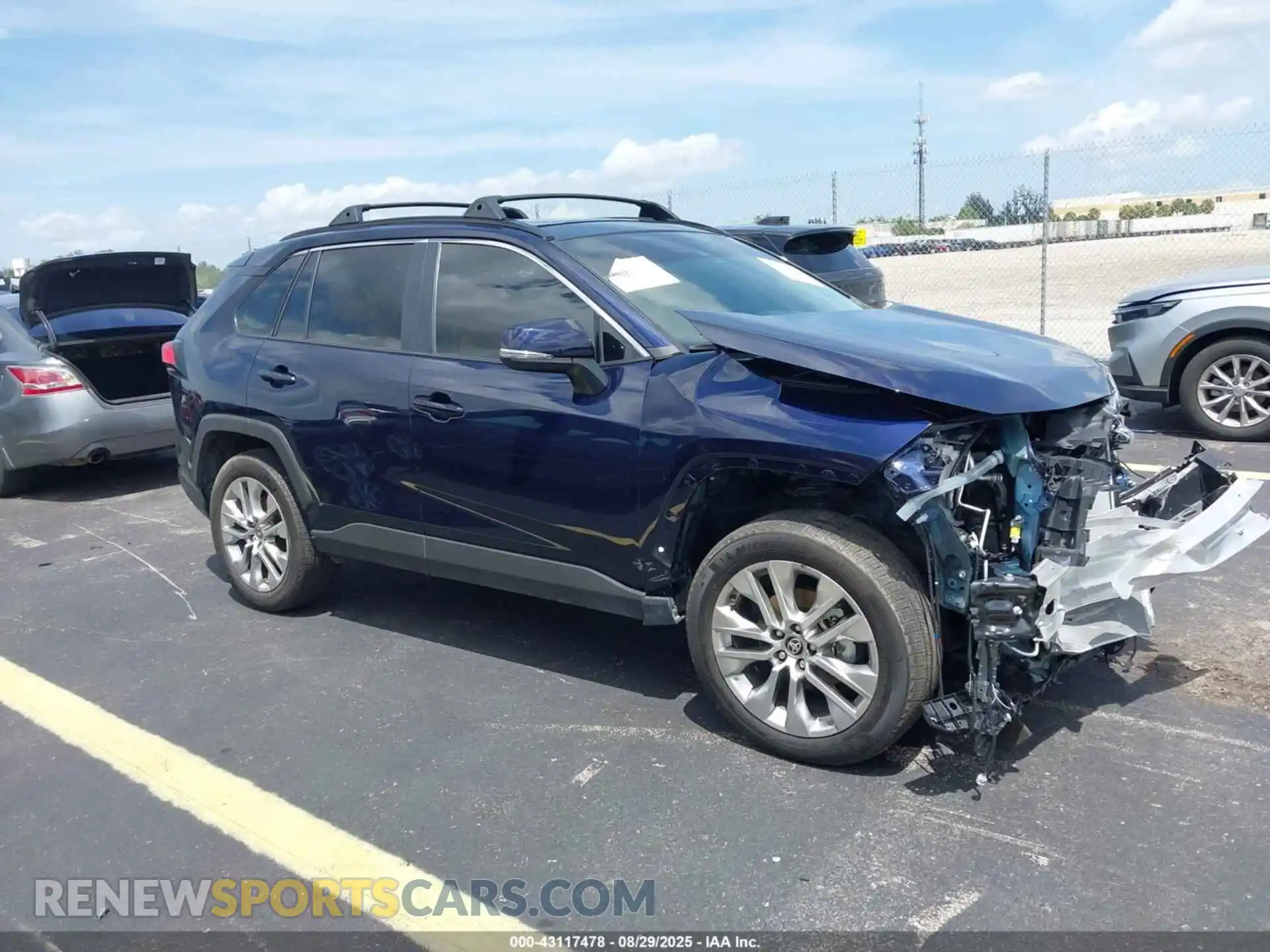 1 Photograph of a damaged car 2T3C1RFV1SW376030 TOYOTA RAV4 2025