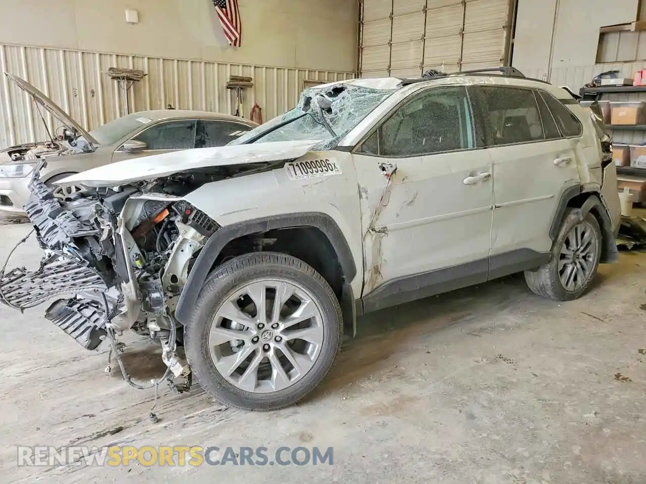 1 Photograph of a damaged car 2T3C1RFV2SW402098 TOYOTA RAV4 2025
