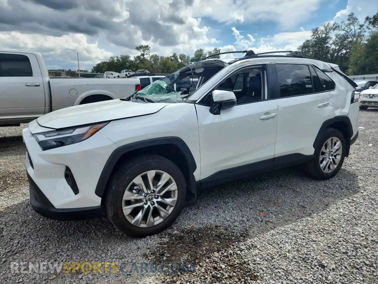 1 Photograph of a damaged car 2T3C1RFV3SW367734 TOYOTA RAV4 2025