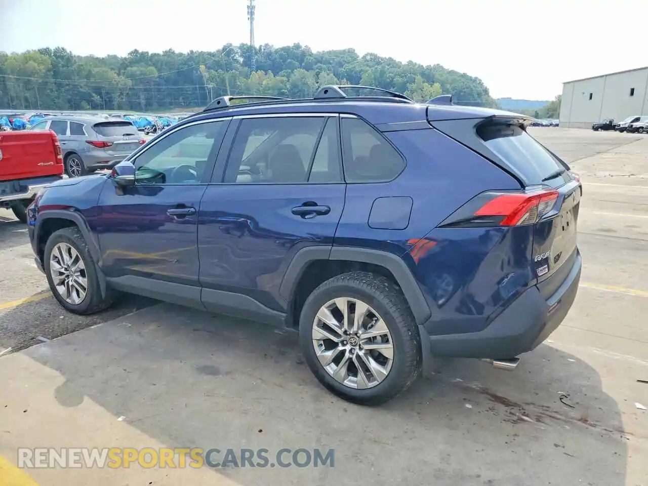 2 Photograph of a damaged car 2T3C1RFV3SW415796 TOYOTA RAV4 2025