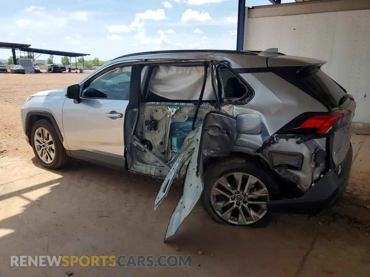 2 Photograph of a damaged car 2T3C1RFV4SW379083 TOYOTA RAV4 2025