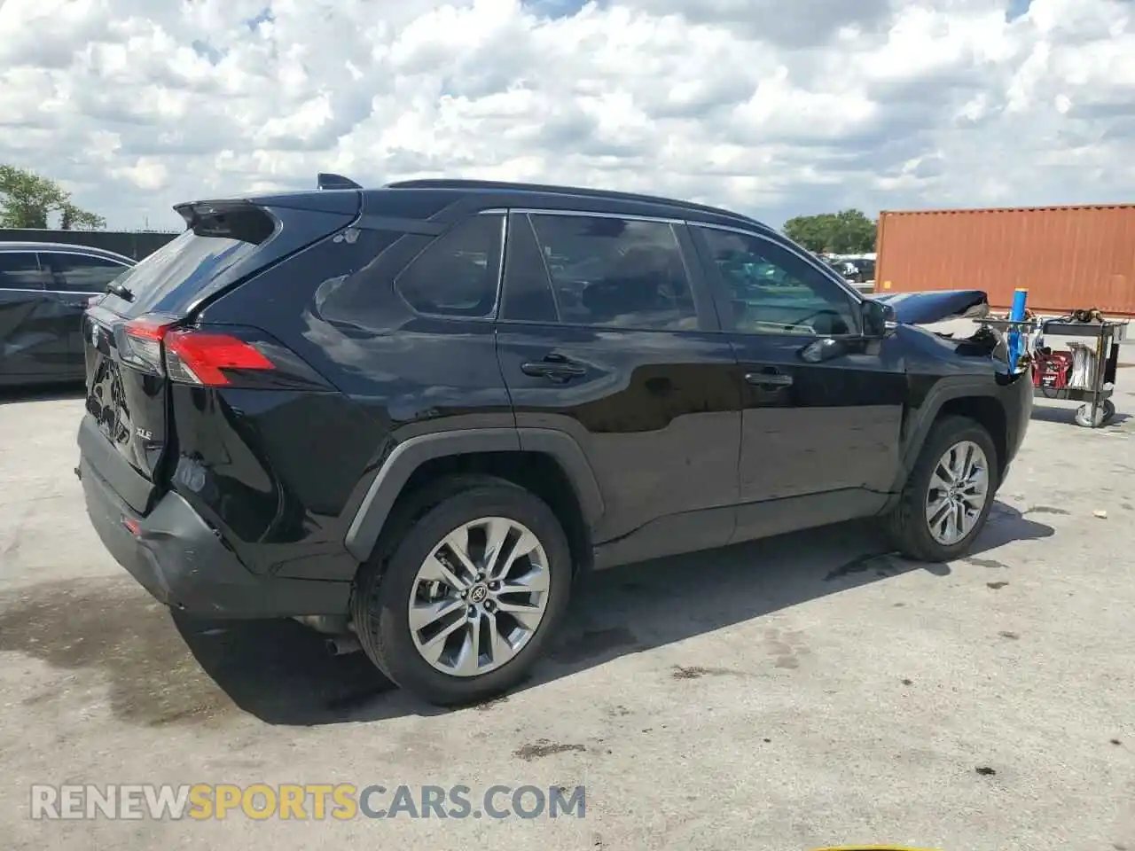 3 fotografías del automóvil dañado 2T3C1RFV5SW372661 TOYOTA RAV4 2025