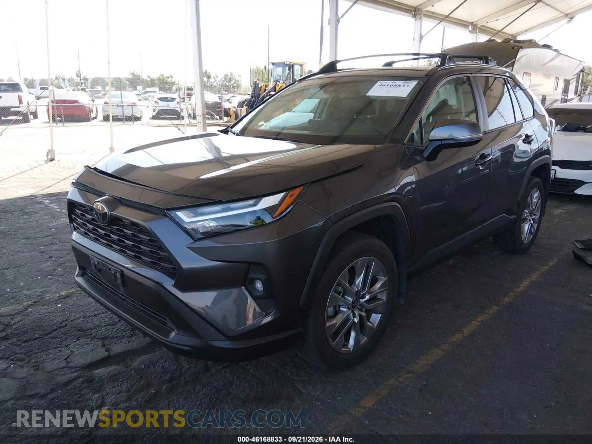 2 Фотография поврежденного автомобиля 2T3C1RFV5SW386849 TOYOTA RAV4 2025