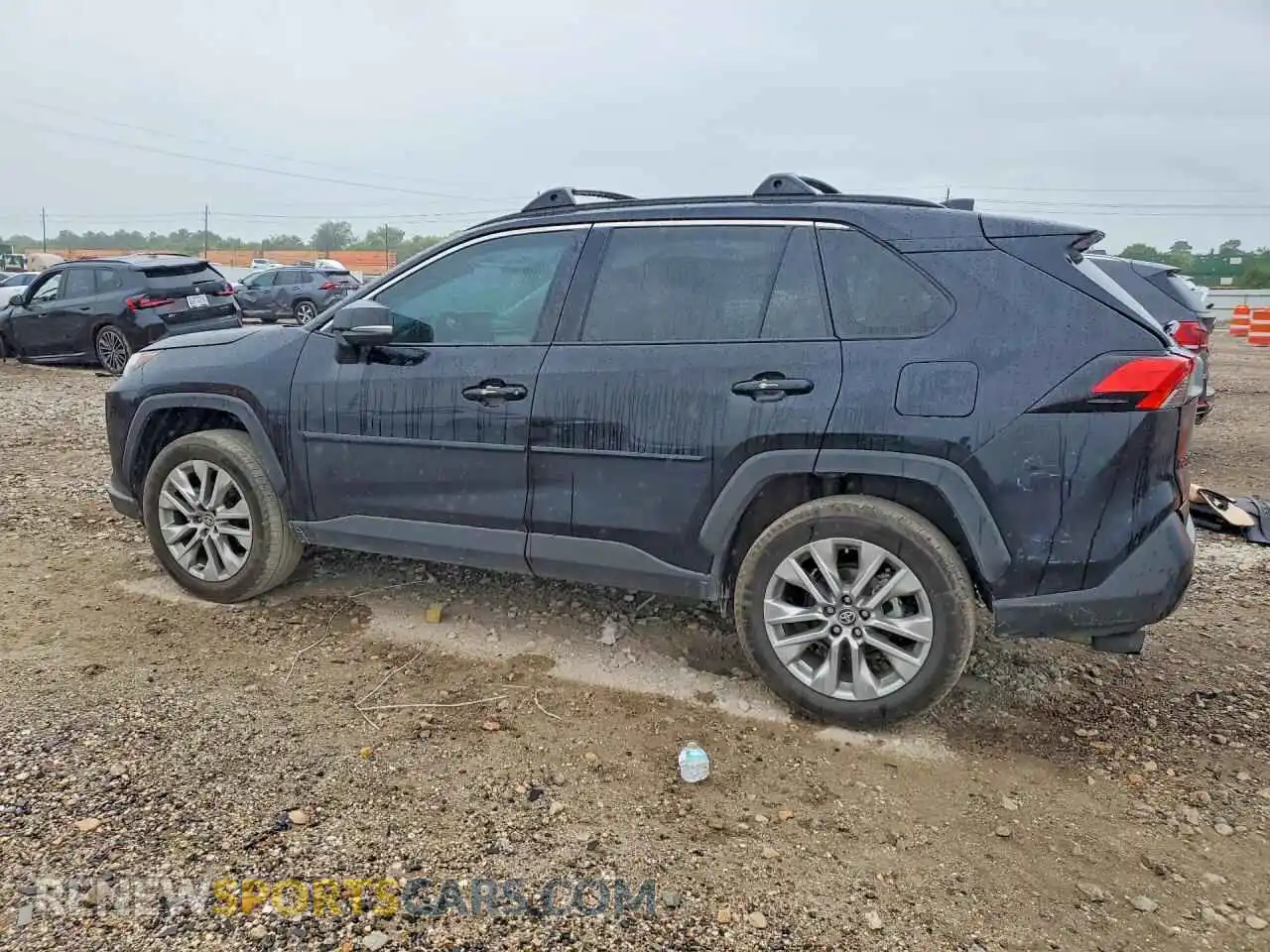 2 Фотография поврежденного автомобиля 2T3C1RFV5SW440439 TOYOTA RAV4 2025