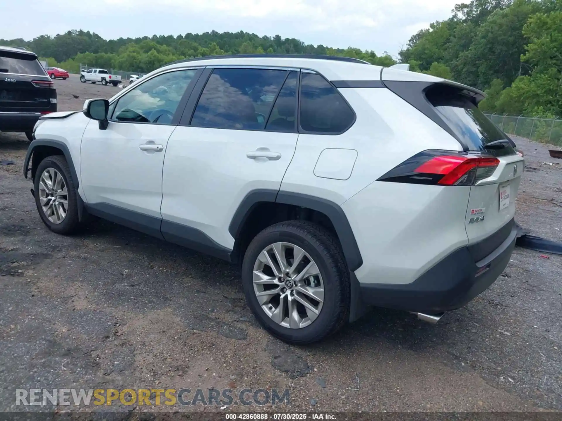 3 Photograph of a damaged car 2T3C1RFV6SW384057 TOYOTA RAV4 2025