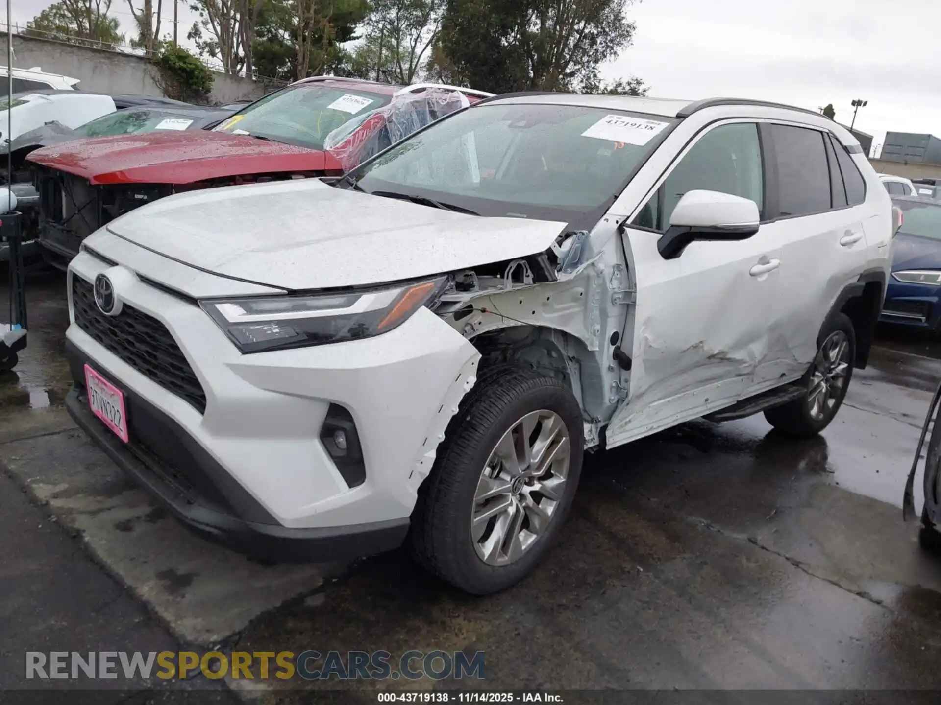 2 Photograph of a damaged car 2T3C1RFV6SW401326 TOYOTA RAV4 2025