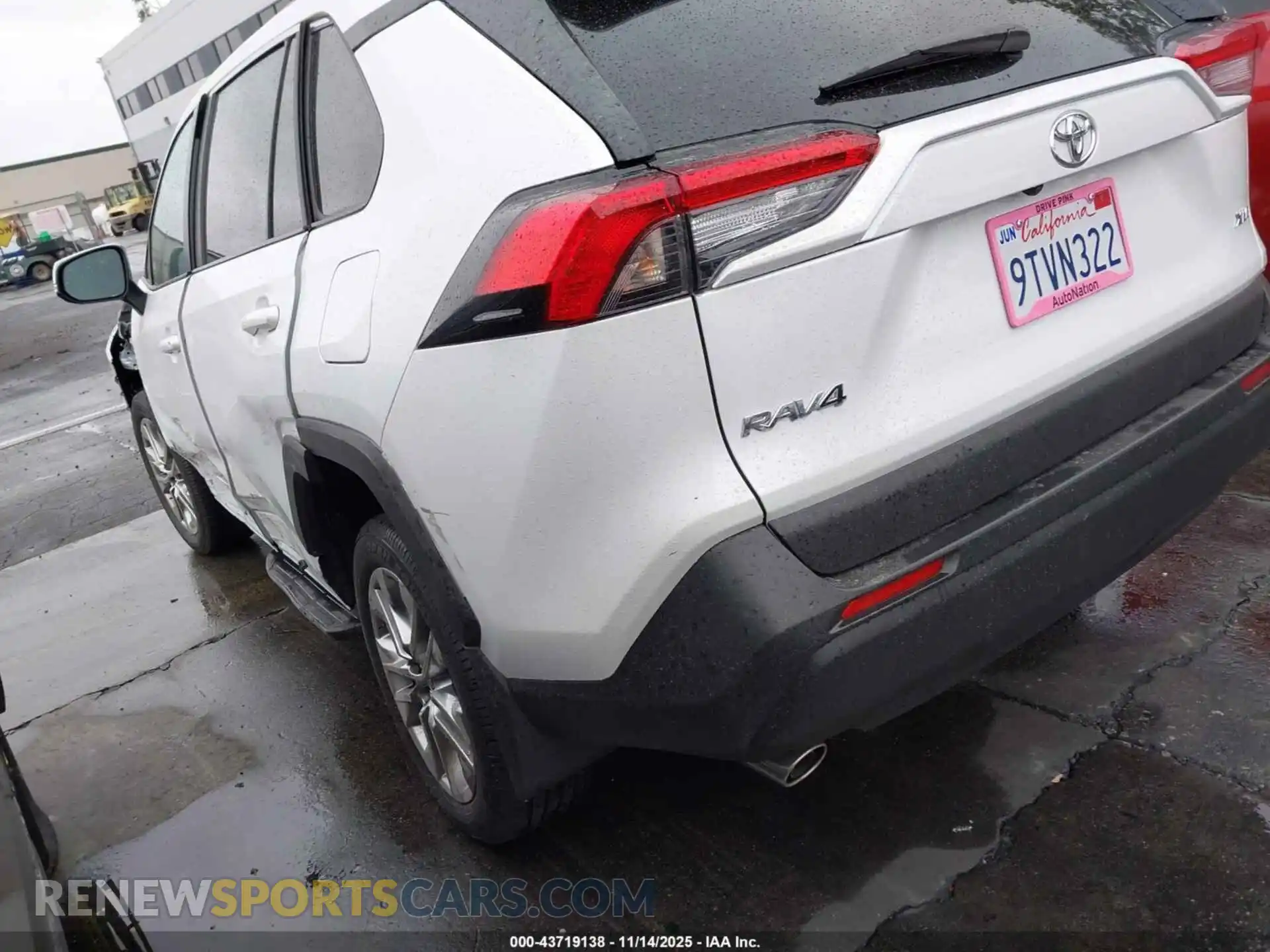 3 Photograph of a damaged car 2T3C1RFV6SW401326 TOYOTA RAV4 2025
