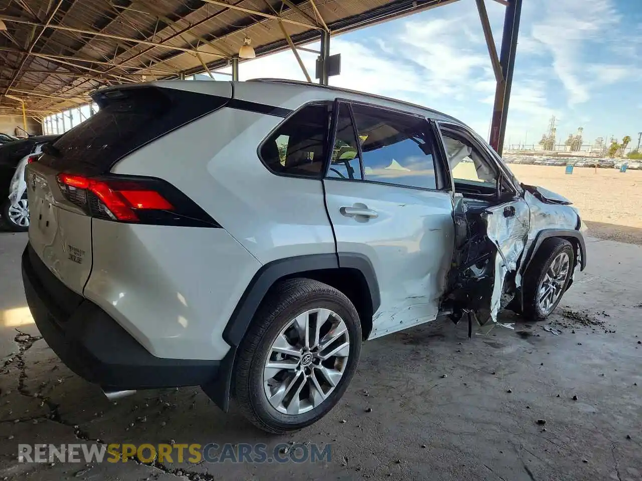 3 fotografías del automóvil dañado 2T3C1RFV6SW431457 TOYOTA RAV4 2025