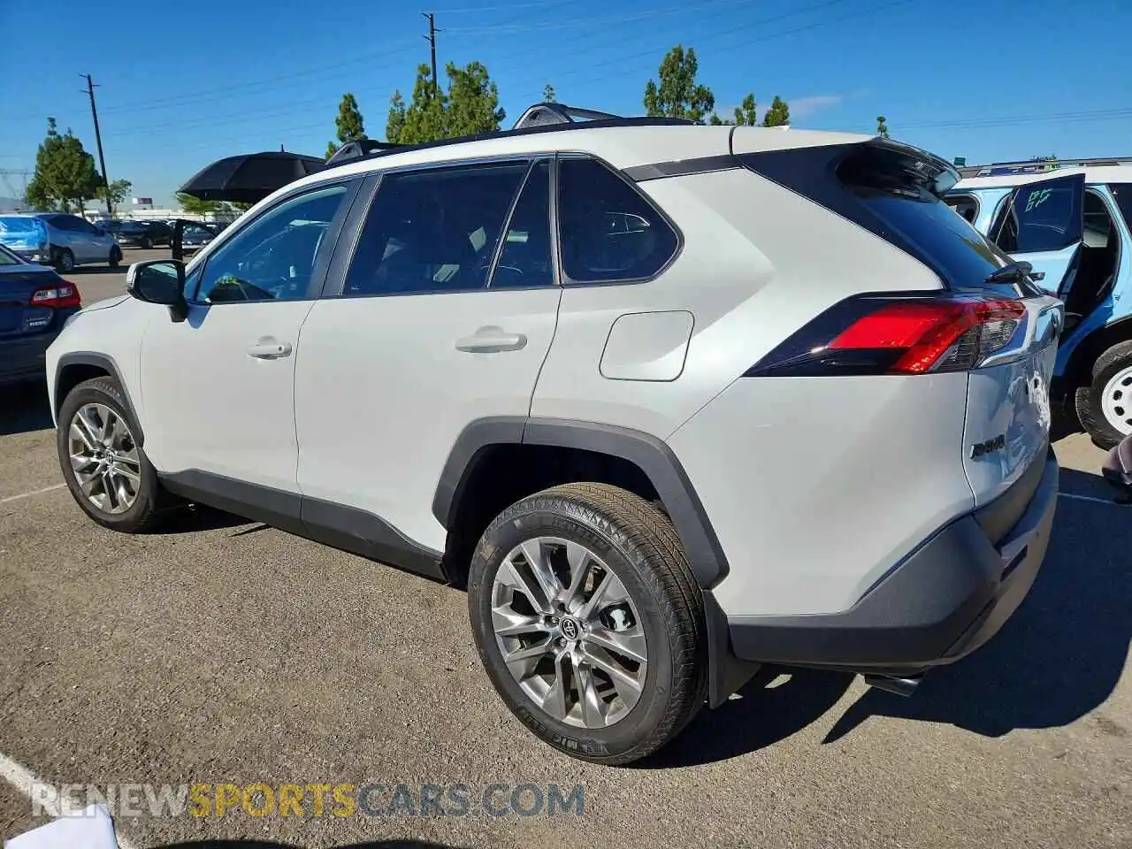 2 Photograph of a damaged car 2T3C1RFV6SW440319 TOYOTA RAV4 2025
