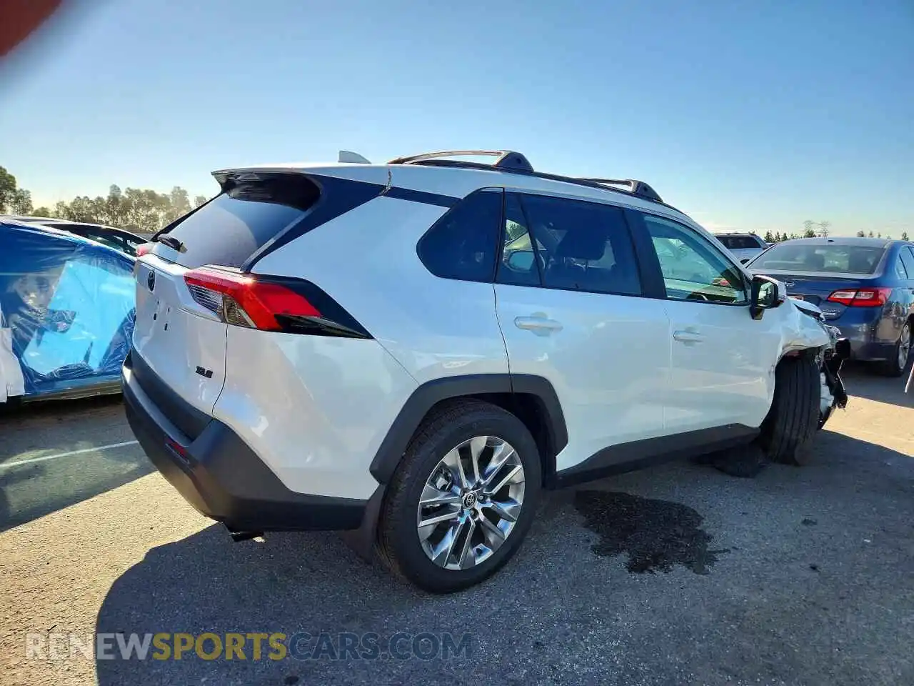 3 Photograph of a damaged car 2T3C1RFV6SW440319 TOYOTA RAV4 2025
