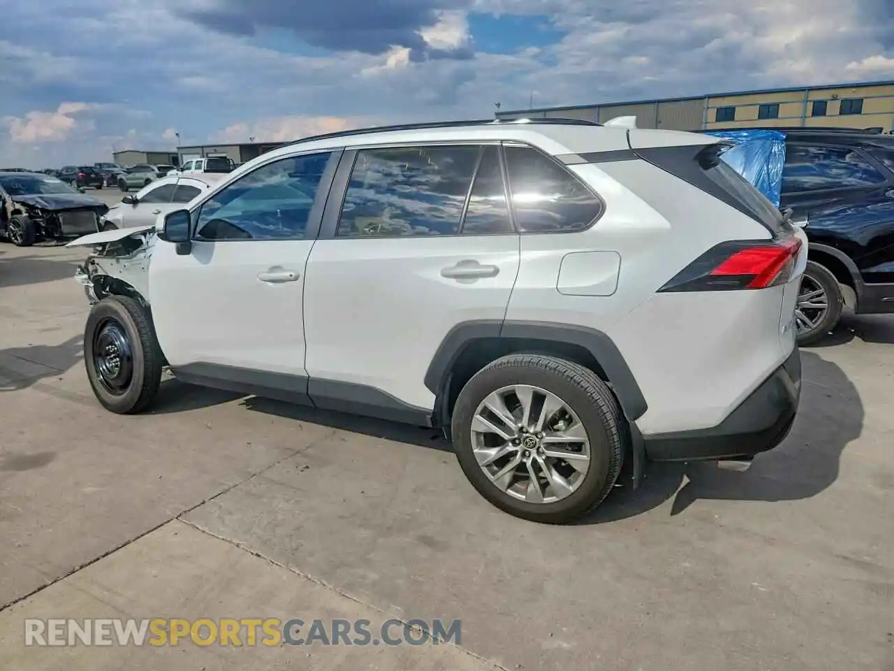 2 Photograph of a damaged car 2T3C1RFV7SW376775 TOYOTA RAV4 2025