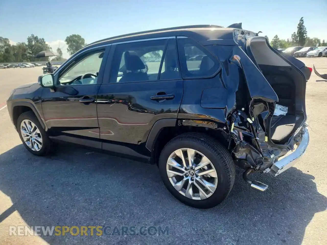 2 Photograph of a damaged car 2T3C1RFV8SC359372 TOYOTA RAV4 2025