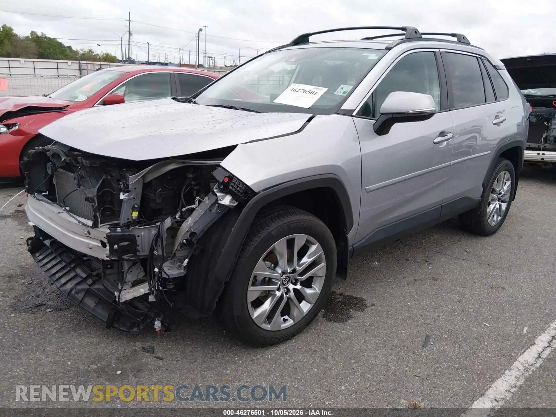2 fotografías del automóvil dañado 2T3C1RFV9SC317051 TOYOTA RAV4 2025