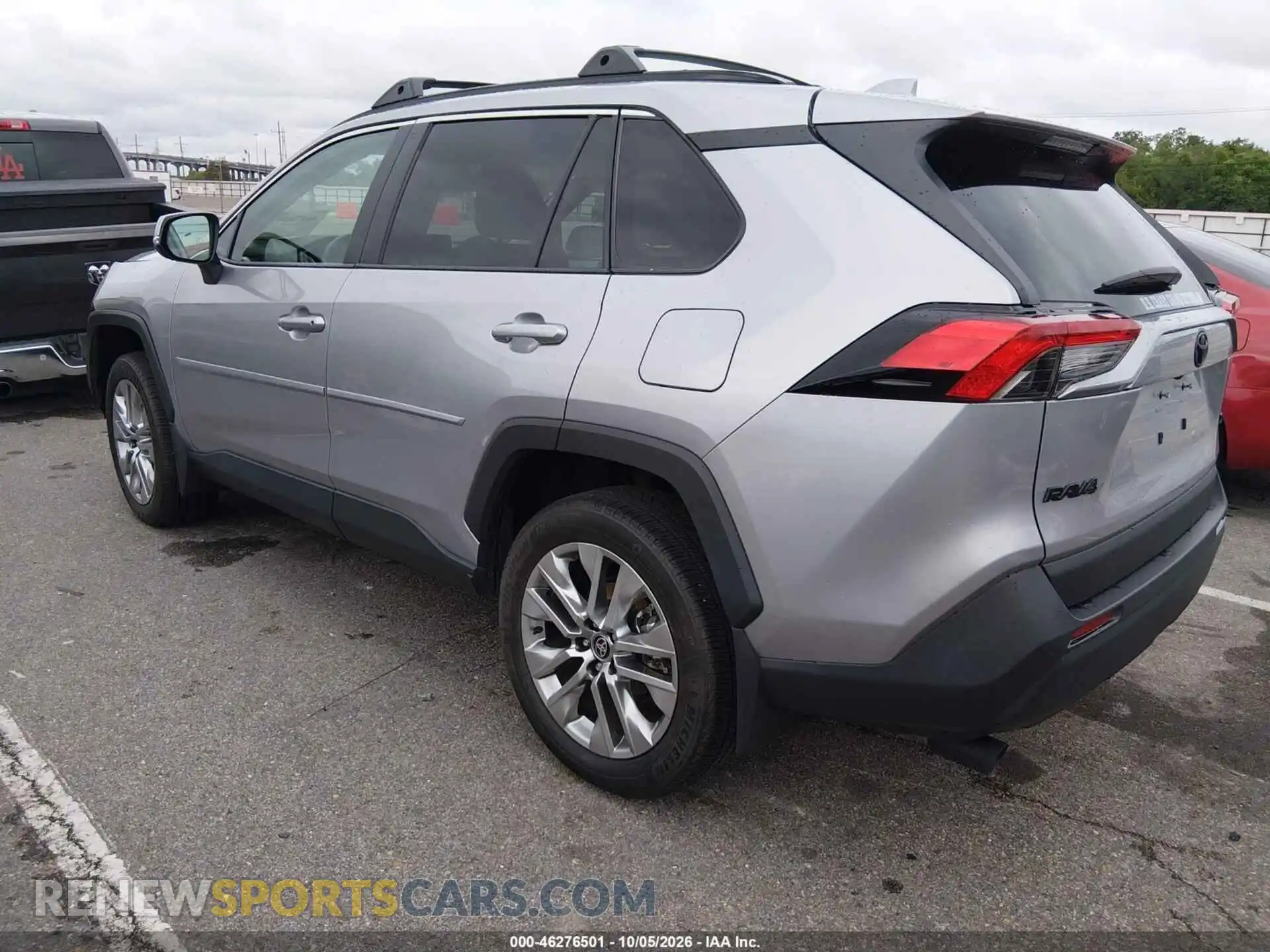 3 fotografías del automóvil dañado 2T3C1RFV9SC317051 TOYOTA RAV4 2025