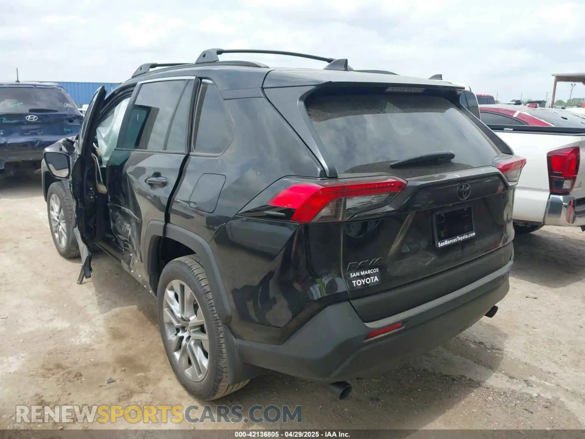 3 Photograph of a damaged car 2T3C1RFV9SC323495 TOYOTA RAV4 2025