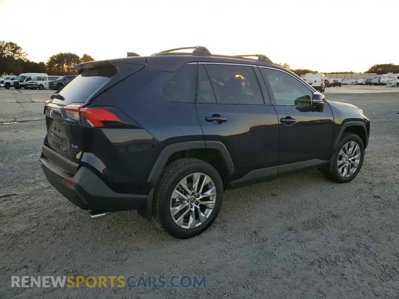3 Photograph of a damaged car 2T3C1RFV9SW367334 TOYOTA RAV4 2025