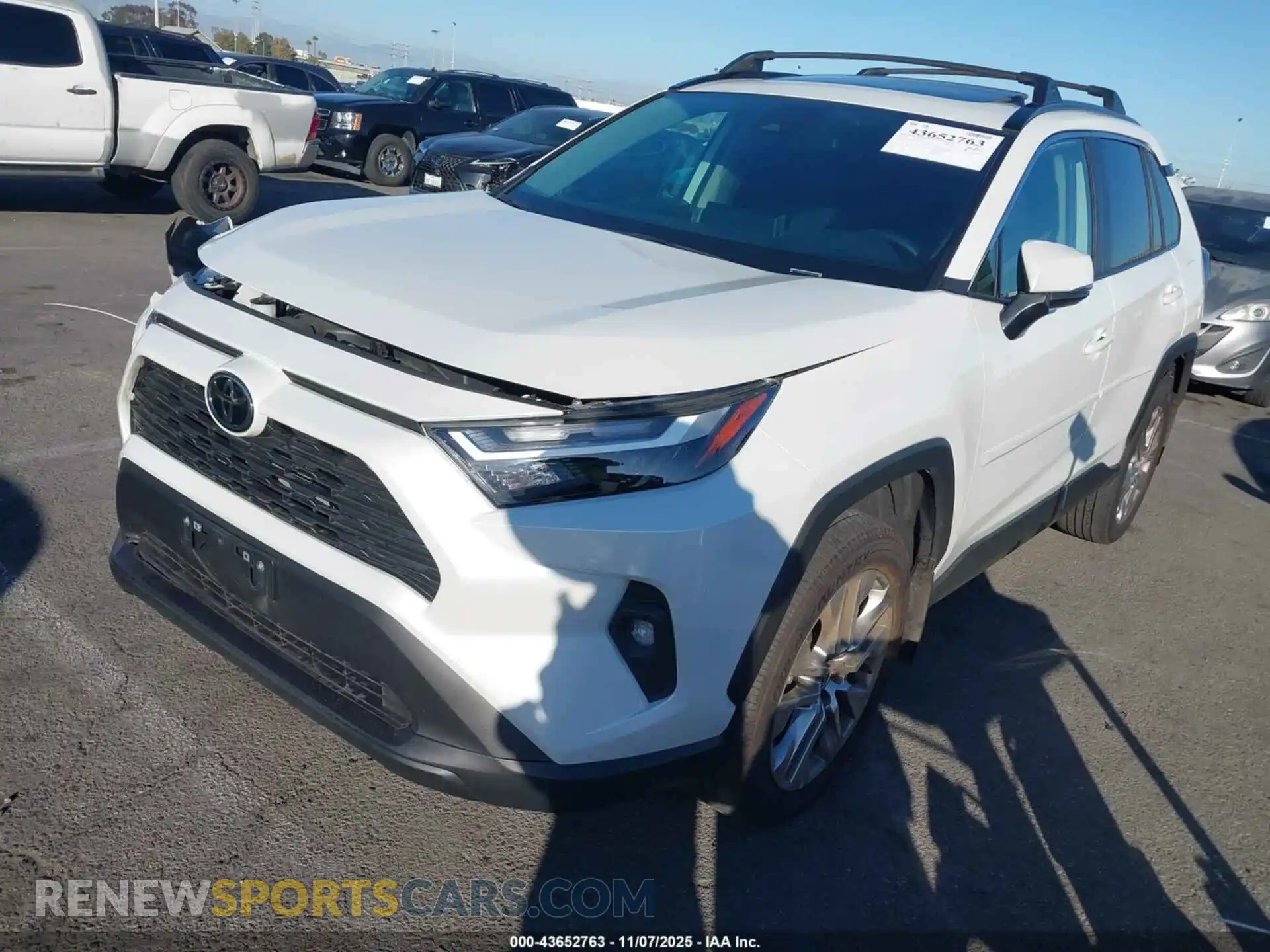 2 Photograph of a damaged car 2T3C1RFV9SW396722 TOYOTA RAV4 2025