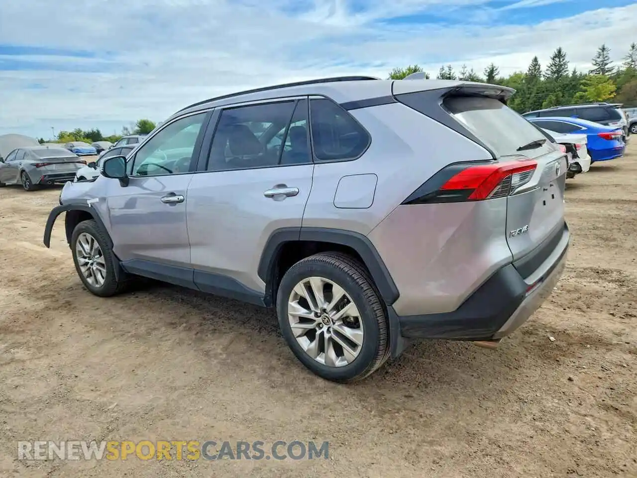 2 Photograph of a damaged car 2T3D1RFV0SC556007 TOYOTA RAV4 2025