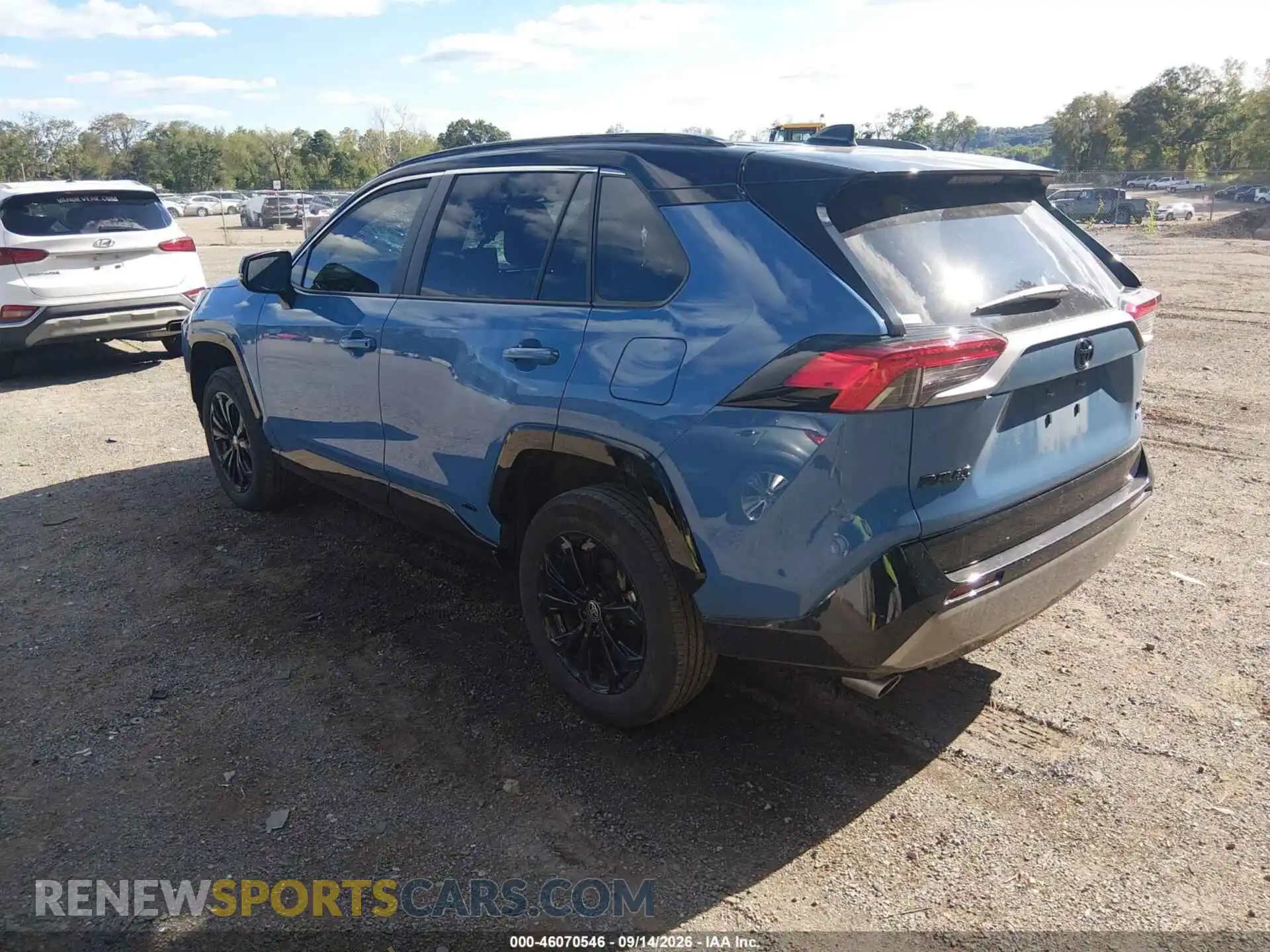 3 Фотография поврежденного автомобиля 2T3E6RFV8SW089200 TOYOTA RAV4 2025