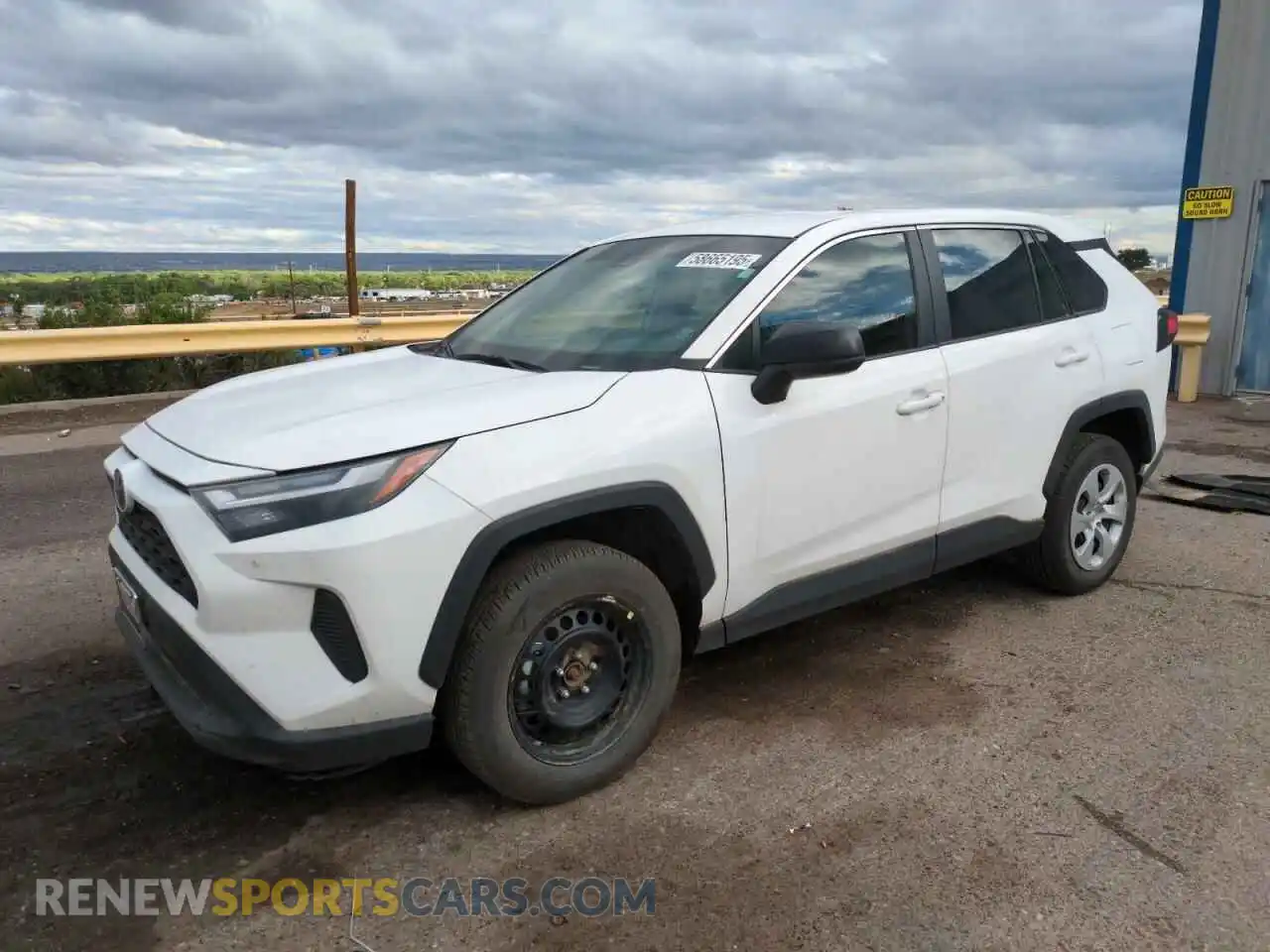1 Photograph of a damaged car 2T3F1RFV0SC507561 TOYOTA RAV4 2025