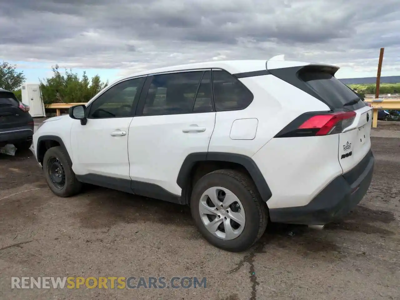2 Photograph of a damaged car 2T3F1RFV0SC507561 TOYOTA RAV4 2025