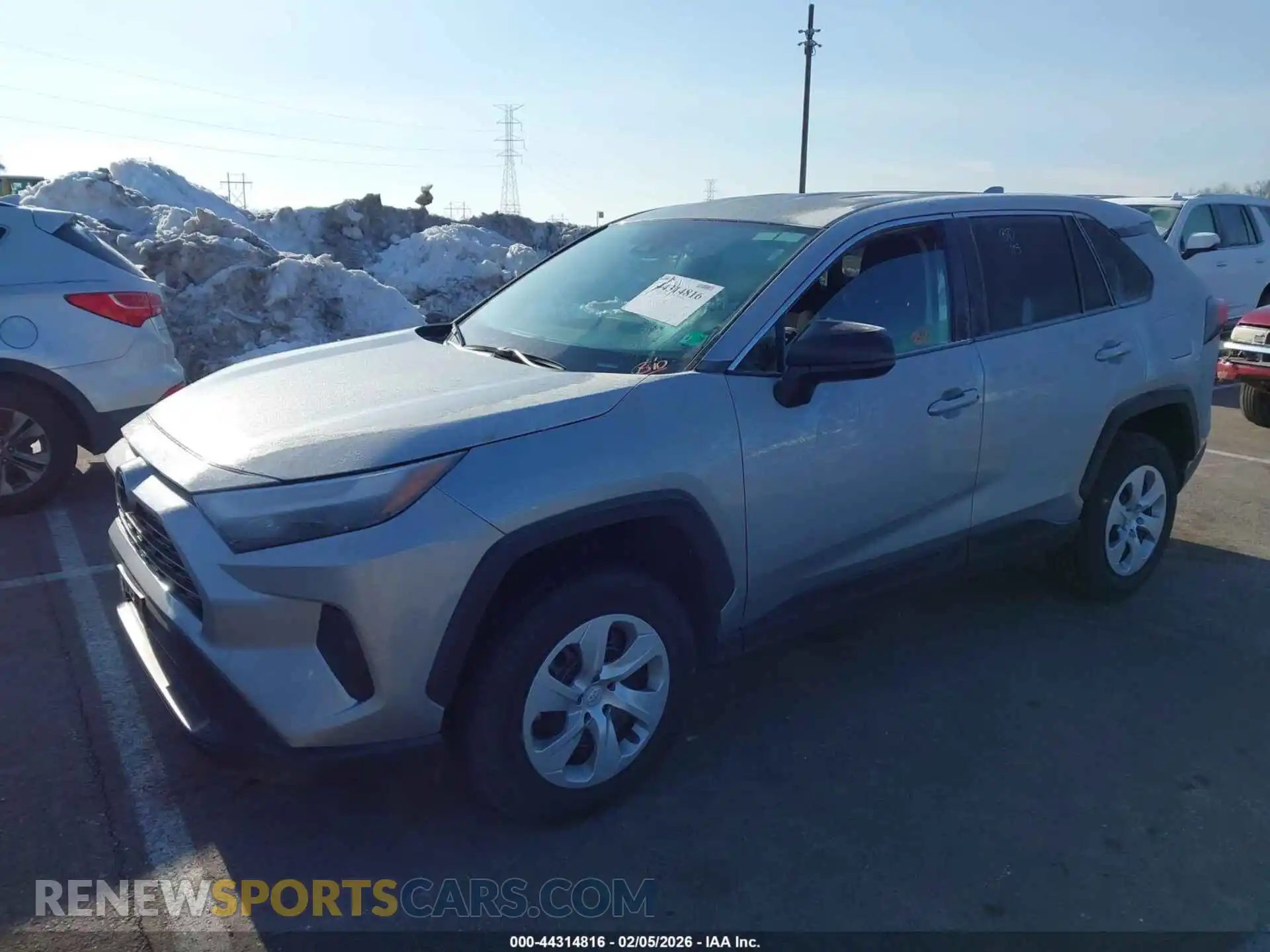 2 Photograph of a damaged car 2T3F1RFV2SW526322 TOYOTA RAV4 2025