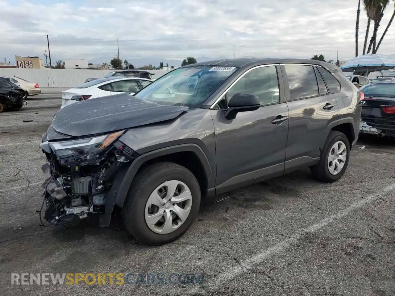 1 Photograph of a damaged car 2T3F1RFV3SW519380 TOYOTA RAV4 2025