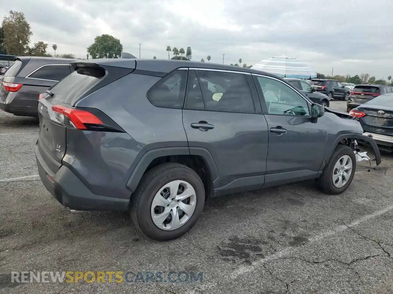 3 Photograph of a damaged car 2T3F1RFV3SW519380 TOYOTA RAV4 2025