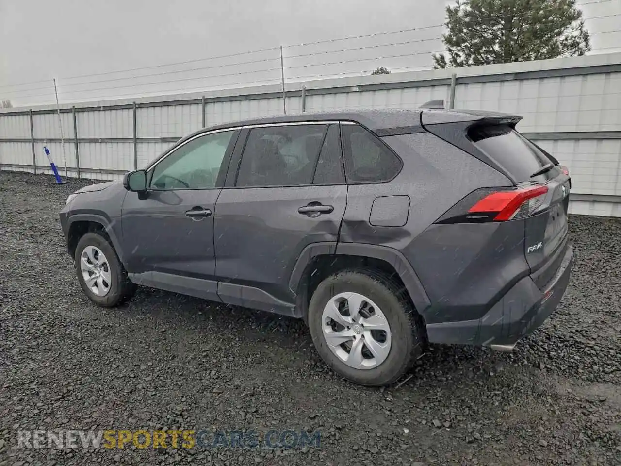 2 Photograph of a damaged car 2T3F1RFV3SW539113 TOYOTA RAV4 2025