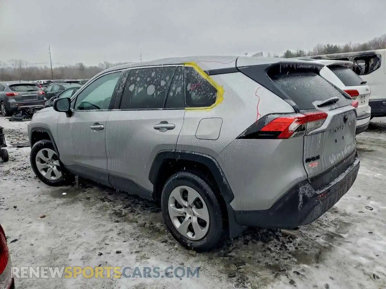 2 Photograph of a damaged car 2T3F1RFV4SW515628 TOYOTA RAV4 2025