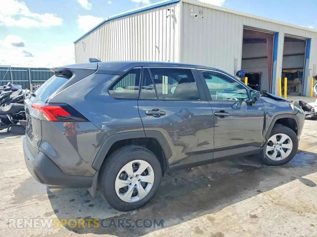 3 Фотография поврежденного автомобиля 2T3F1RFV4SW574646 TOYOTA RAV4 2025