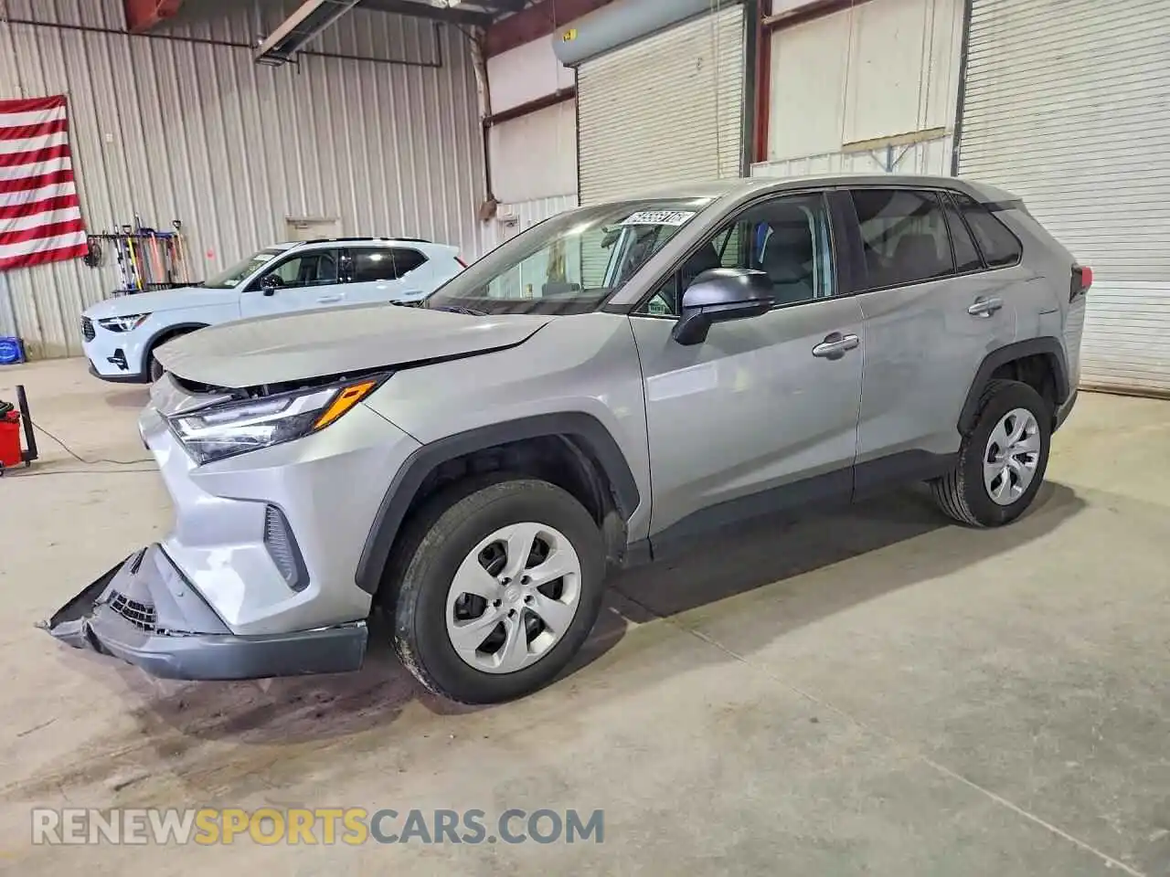 1 Фотография поврежденного автомобиля 2T3F1RFV5SW517002 TOYOTA RAV4 2025