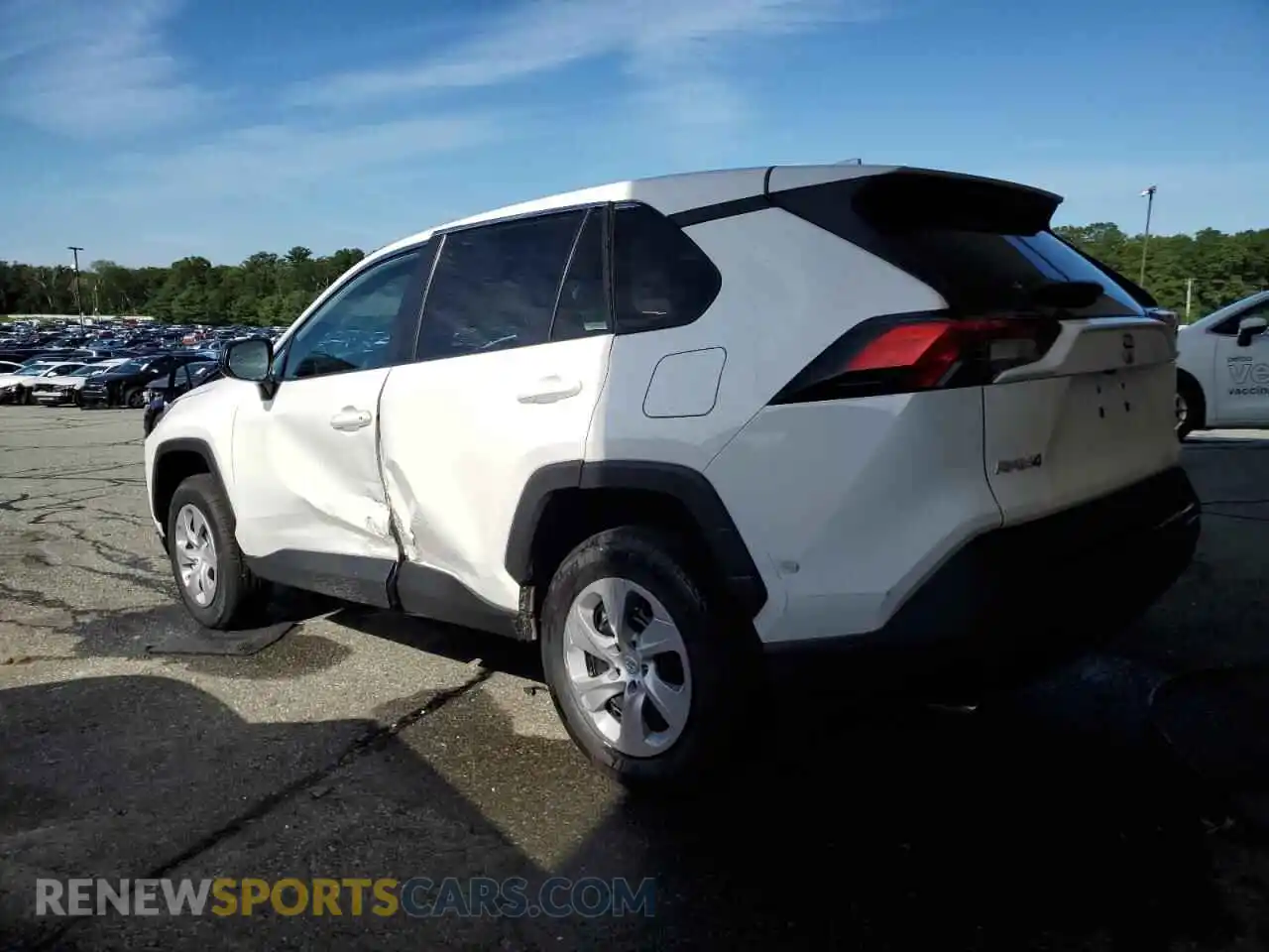 2 Photograph of a damaged car 2T3F1RFV5SW527481 TOYOTA RAV4 2025