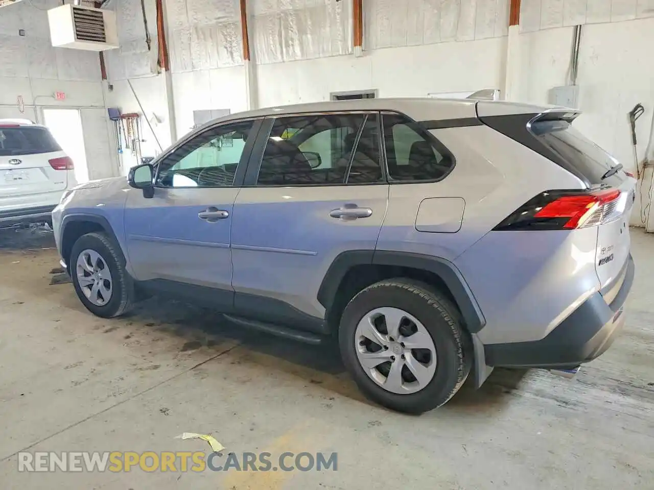 2 Photograph of a damaged car 2T3F1RFV6SC502266 TOYOTA RAV4 2025