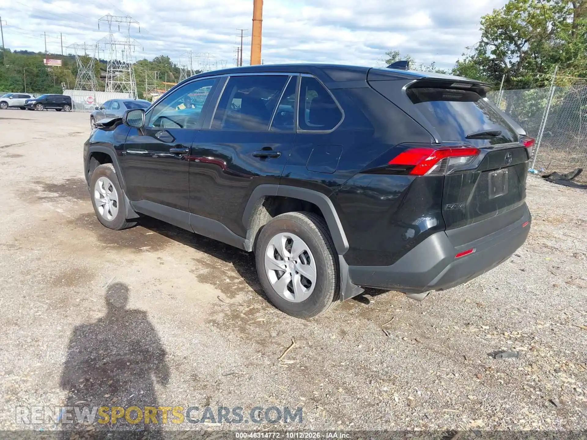 3 Photograph of a damaged car 2T3F1RFV6SC568607 TOYOTA RAV4 2025