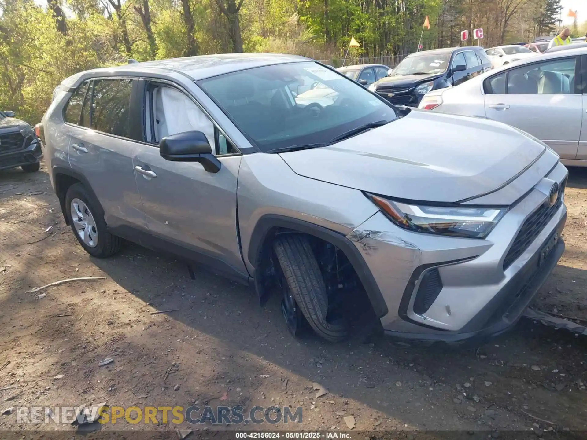 1 Photograph of a damaged car 2T3F1RFV6SW500323 TOYOTA RAV4 2025