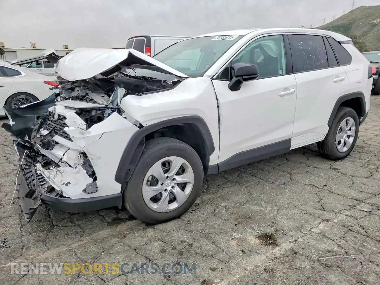 1 Photograph of a damaged car 2T3F1RFV6SW505506 TOYOTA RAV4 2025