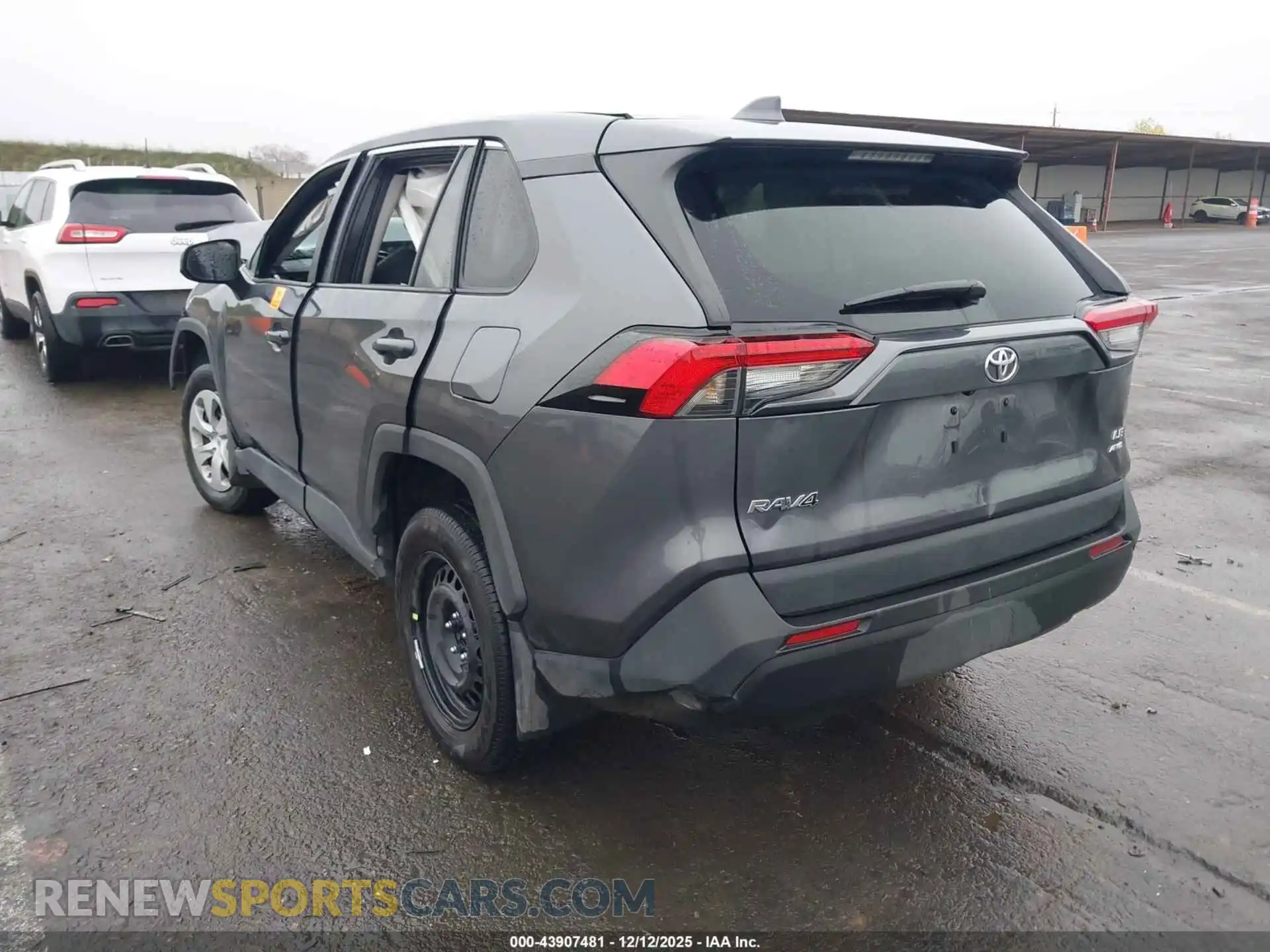 3 Photograph of a damaged car 2T3F1RFV7SC521473 TOYOTA RAV4 2025