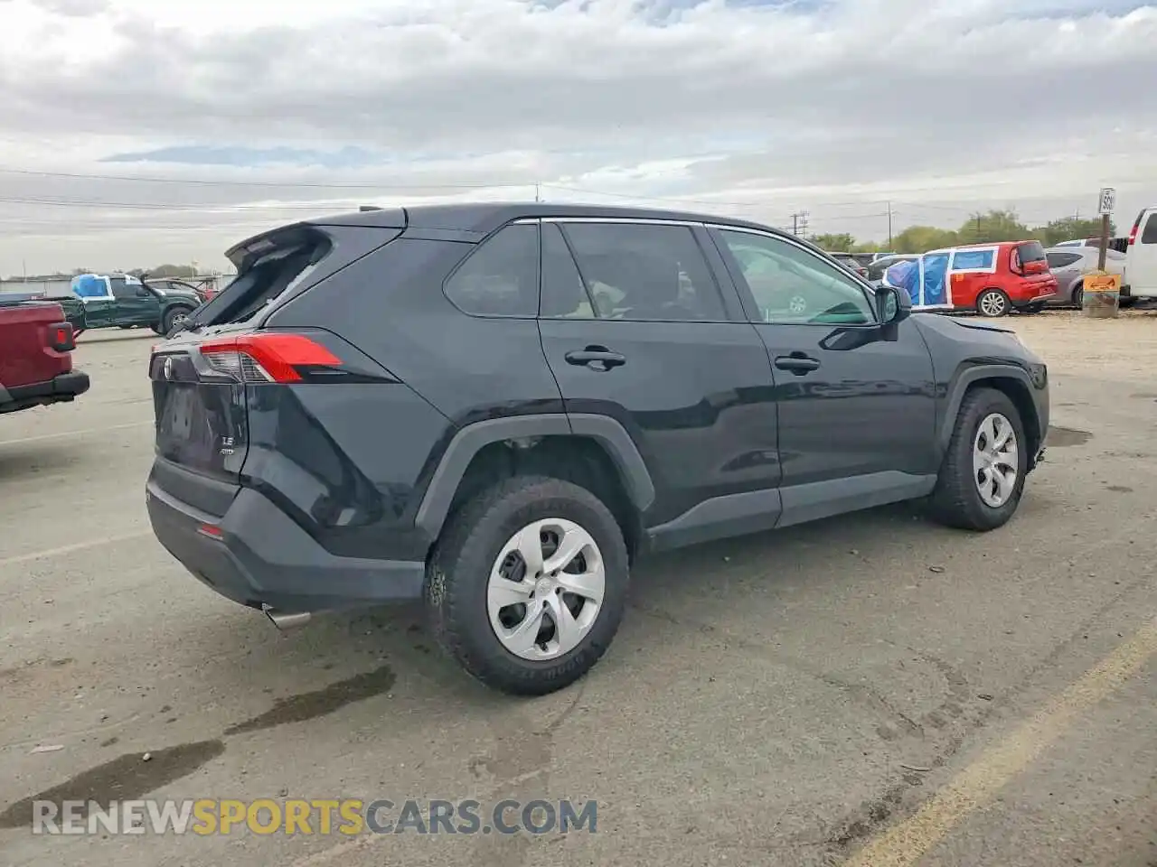 3 Photograph of a damaged car 2T3F1RFV7SC533316 TOYOTA RAV4 2025