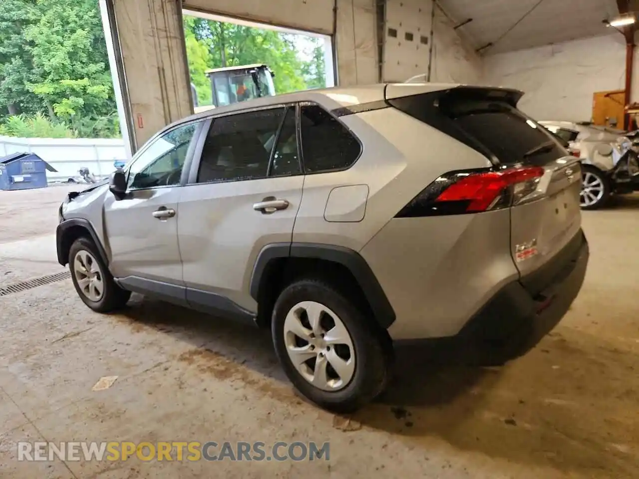 2 Photograph of a damaged car 2T3F1RFVXSW571248 TOYOTA RAV4 2025