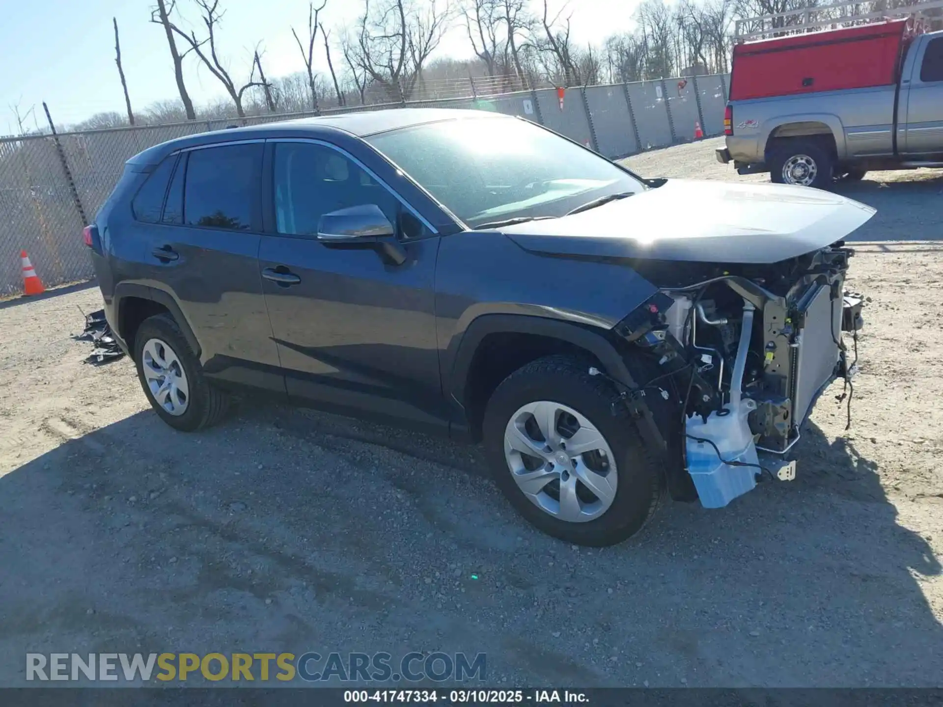 1 Photograph of a damaged car 2T3G1RFV0SC496713 TOYOTA RAV4 2025