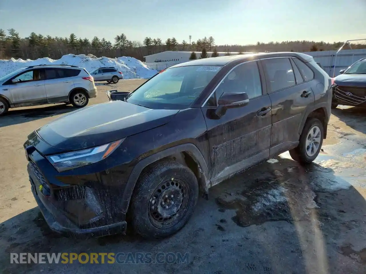 1 Photograph of a damaged car 2T3G1RFV0SC568039 TOYOTA RAV4 2025