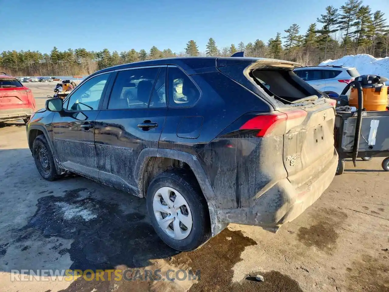 2 Photograph of a damaged car 2T3G1RFV0SC568039 TOYOTA RAV4 2025