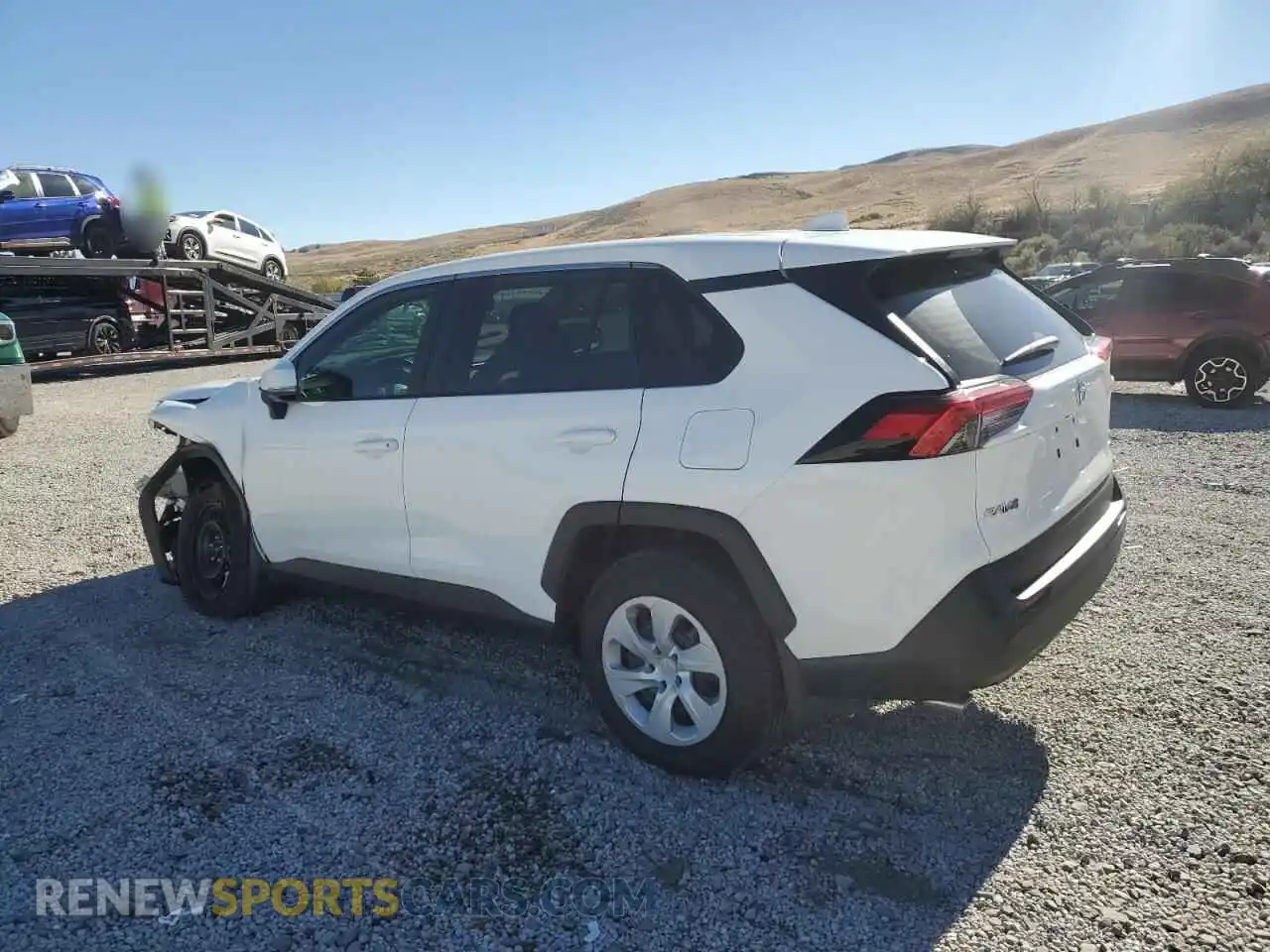 2 fotografías del automóvil dañado 2T3G1RFV0SW562966 TOYOTA RAV4 2025