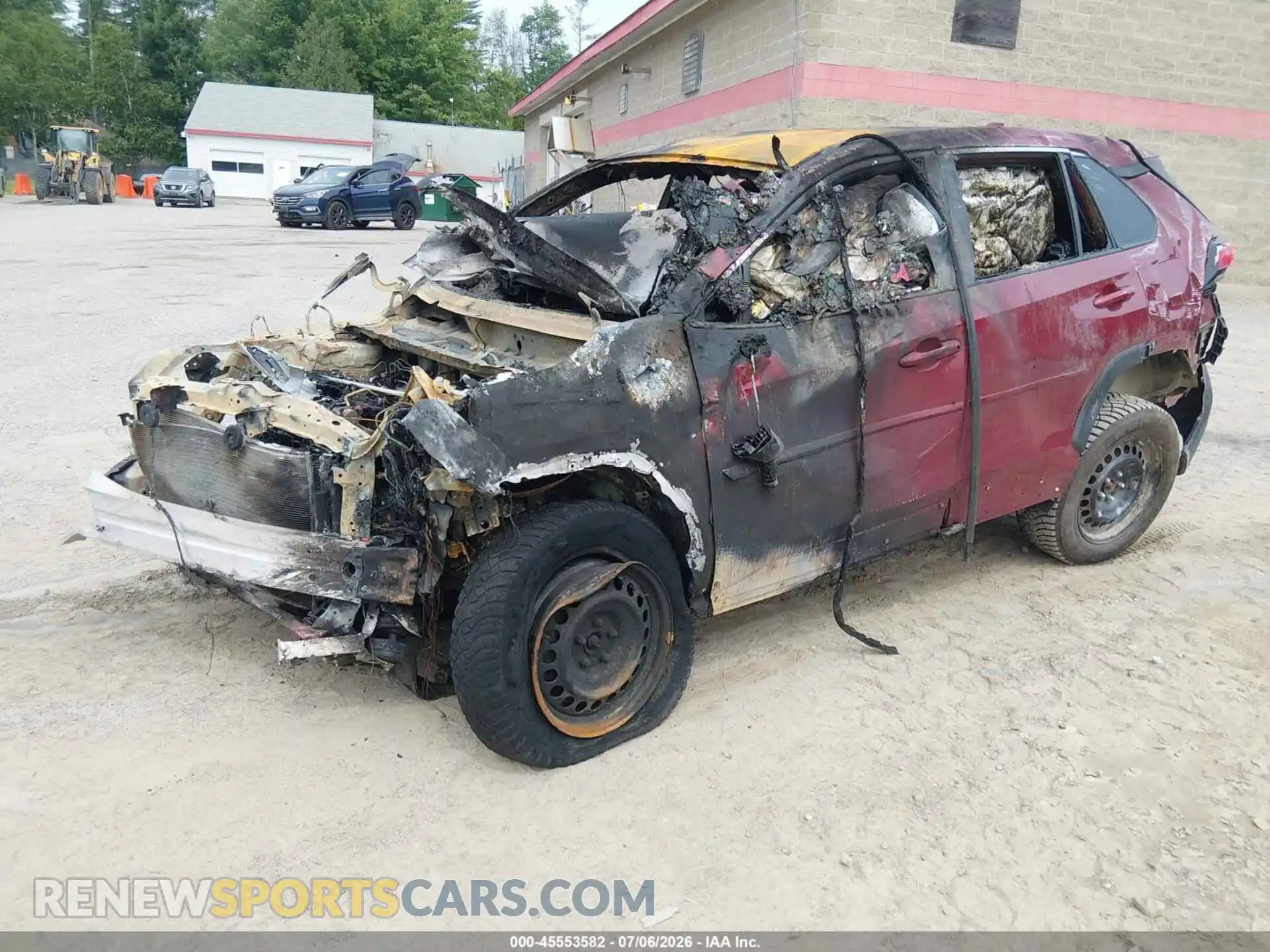 2 Photograph of a damaged car 2T3G1RFV1SW502887 TOYOTA RAV4 2025