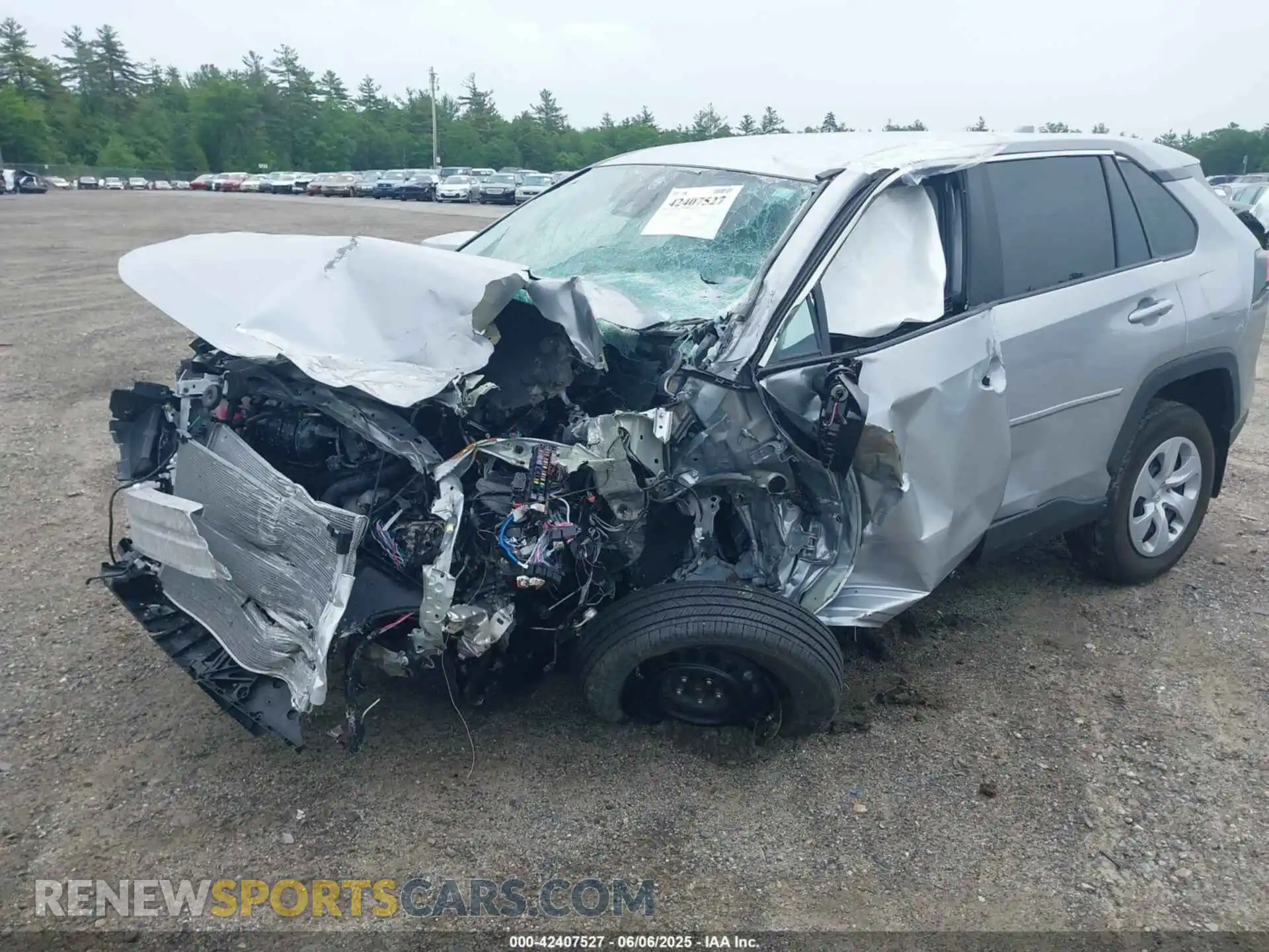 2 Photograph of a damaged car 2T3G1RFV3SW495974 TOYOTA RAV4 2025
