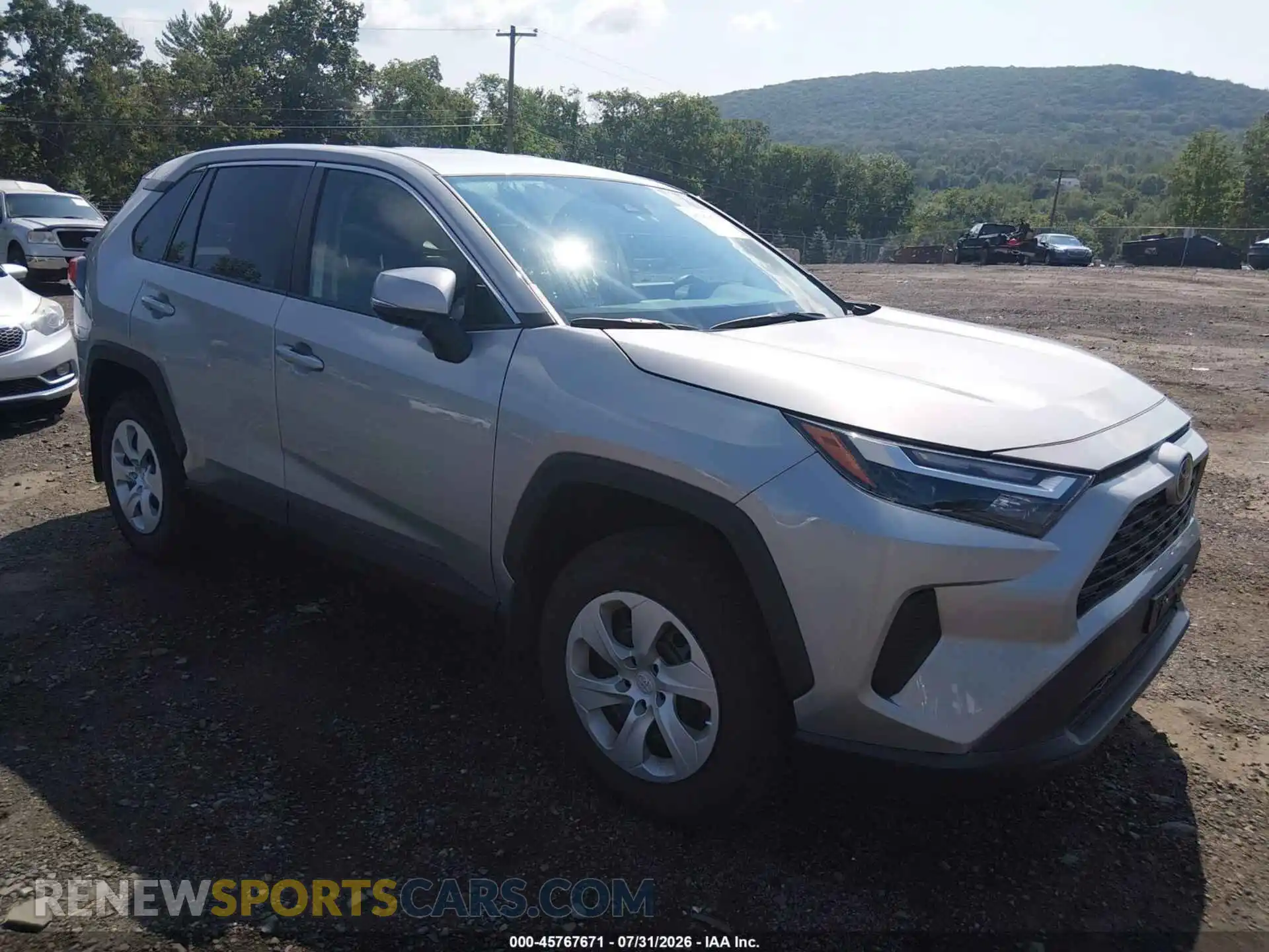 1 Photograph of a damaged car 2T3G1RFV3SW594049 TOYOTA RAV4 2025