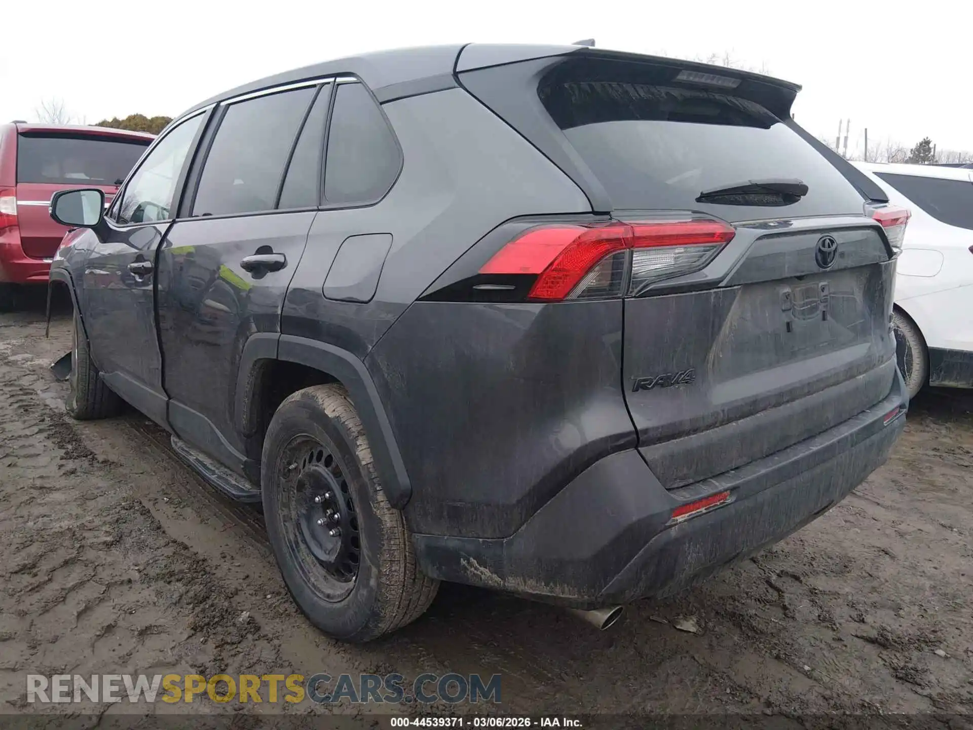 3 Фотография поврежденного автомобиля 2T3G1RFV3SW612081 TOYOTA RAV4 2025