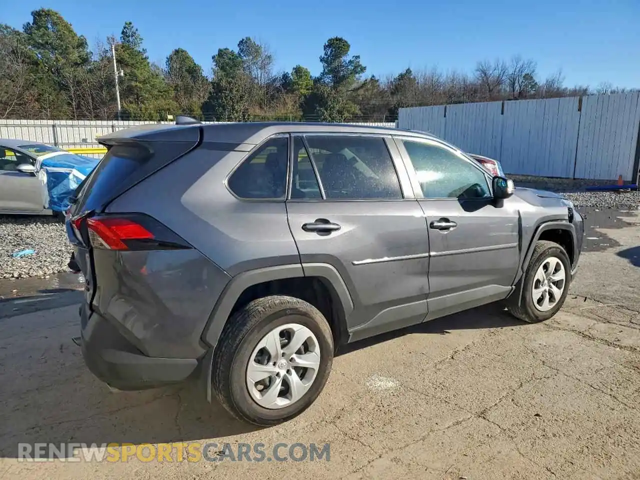 3 fotografías del automóvil dañado 2T3G1RFV6SW566813 TOYOTA RAV4 2025